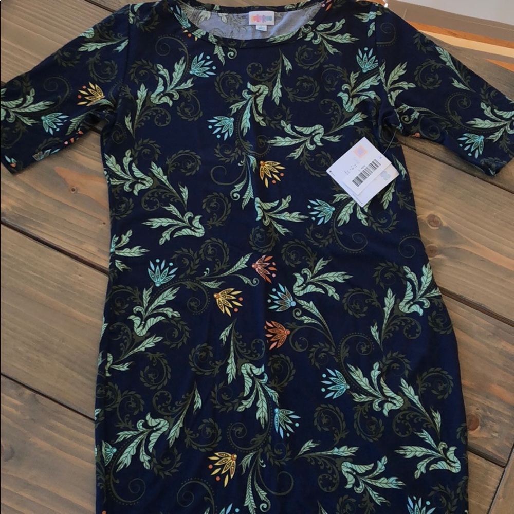 Bnwt Lularoe Paisley Julia